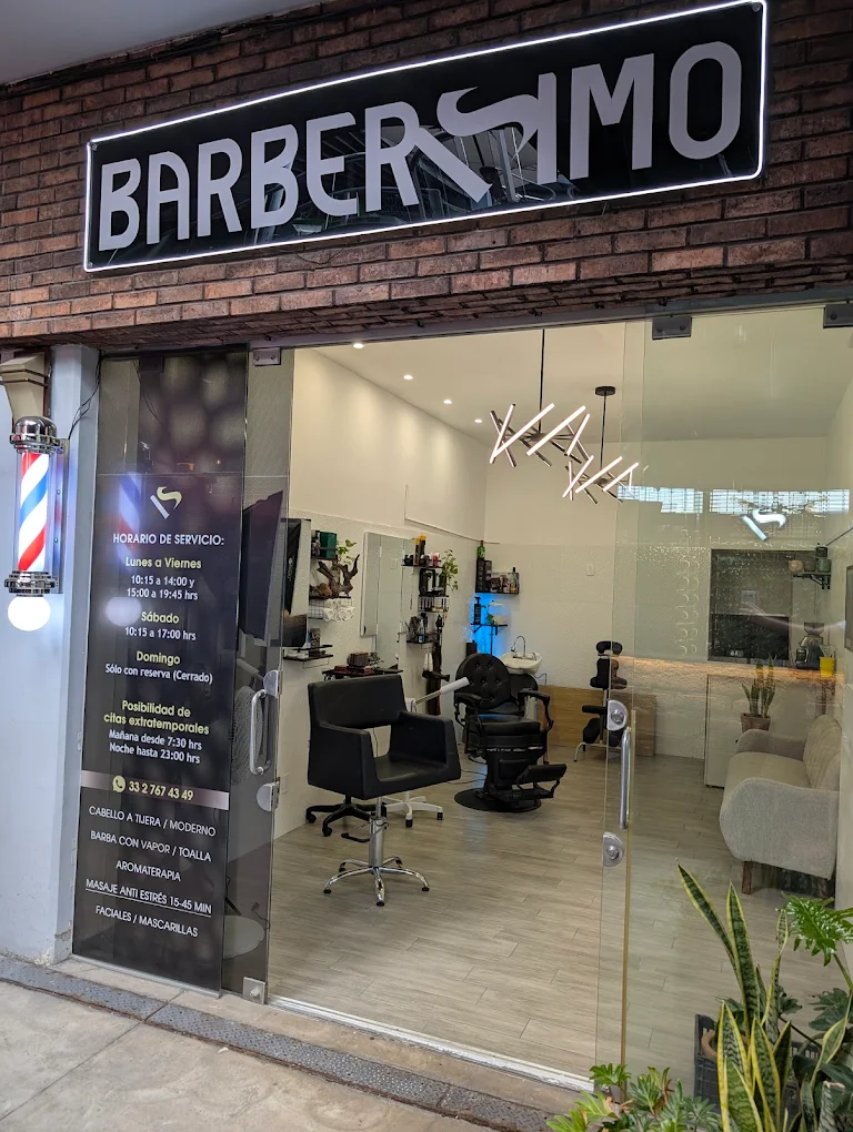 Fachada de Barberisimo, Cd del Sol, Zapopan